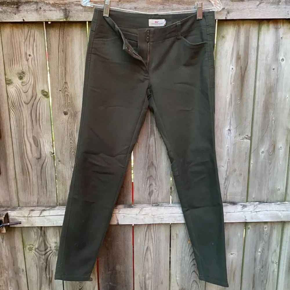 Vineyard Vines Green Skinny Pants sz. 00